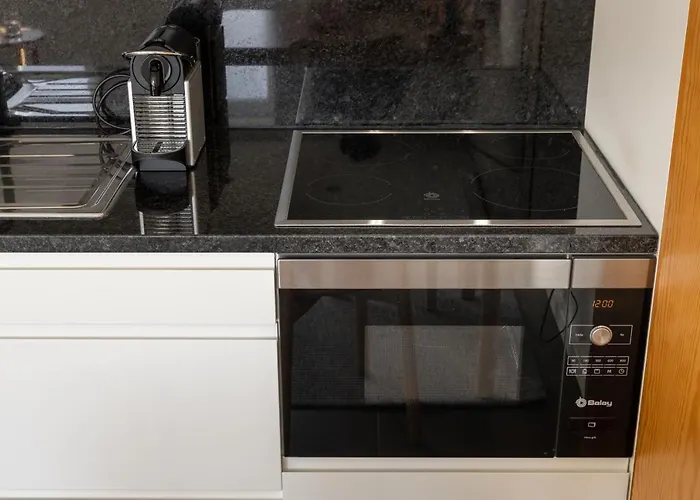 Box Market Square Apartman Porto