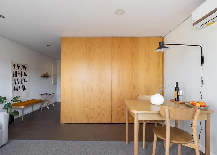 Box Market Square بورتو