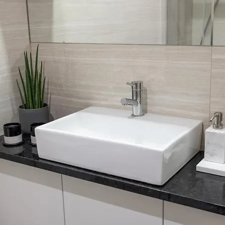 Appartamento Box Market Square *