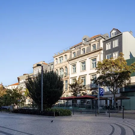 Box Market Square Oporto