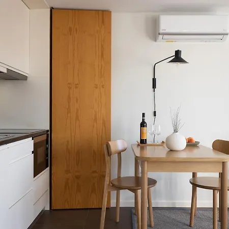 Appartamento Box Market Square *